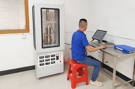 嚴(yán)謹(jǐn)?shù)膶?dǎo)熱材料質(zhì)量控制